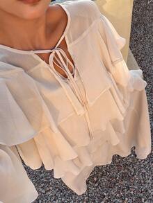 Livesso Bộ đồ nữ thường ngày gồm áo và chân váy cổ bèo nhún. - Màu be - Xem 6