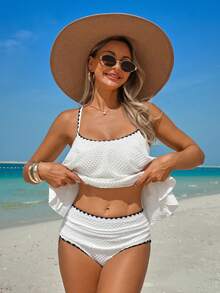 Swim Lushoire 白色纹理面料泳衣上衣，双层荷叶边设计，搭配黑色花卉滚边泳裤，成熟沙滩/泳池风格女士两件套泳衣 - 白色 - 查看 4