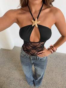 Aloruh 女士春夏新款黑色优雅性感时尚现代户外音乐节打卡性感Y2K蕾丝拼接镂空交叉露背连体衣 - 黑色 - 查看 2