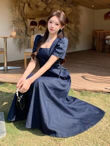 FRIFUL 女士休闲花瓣袖交叉系带腰部牛仔连衣裙，春夏款 - 藍色 - 查看 1