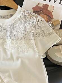 GlowEve 女士休闲纯色蕾丝拼接T恤，夏季 - 白色 - 查看 4