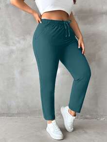 EURMUSE Plus Size Elastic Waist Cargo Pants - Dark Green - View 3