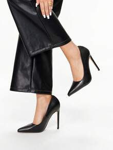 Glitzique 时尚性感杏色漆皮尖头10.5厘米细高跟鞋，休闲百搭，适合春秋季节穿着，优雅大方，适合派对场合。 - 黑色 - 查看 12