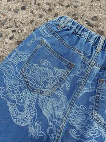 SHEIN 青少年男孩时尚返校街头风混搭百搭设计 Y2K 白色交叉设计宽松舒适清爽龙纹宽松七分牛仔短裤，适合男孩日常穿着及儿童春夏服装 - 藍色 - 查看 6