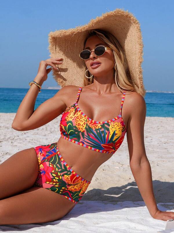 Swim Vcay Women's Summer Holiday Beach Floral Print Bikini Swimsuit Set,Camisole Top And High-Waisted Bikini Bottoms, Beach Outfit For Women, Bathing Suits For Women Tropical, Tropical Two Piece Set