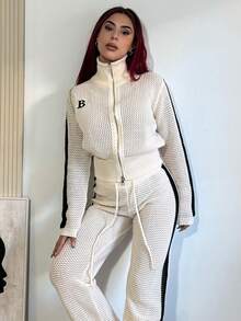 Bearsaez 2 件女式毛衣套装 - 白色长袖开衫上衣，漏斗领和双向拉链，休闲宽松版型；黑白条纹毛衣裤 - 白色 - 查看 5