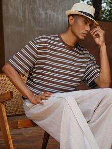 AKNOTIC Business Casual 常规宽松短袖圆领T恤 - 咖啡棕 - 查看 3