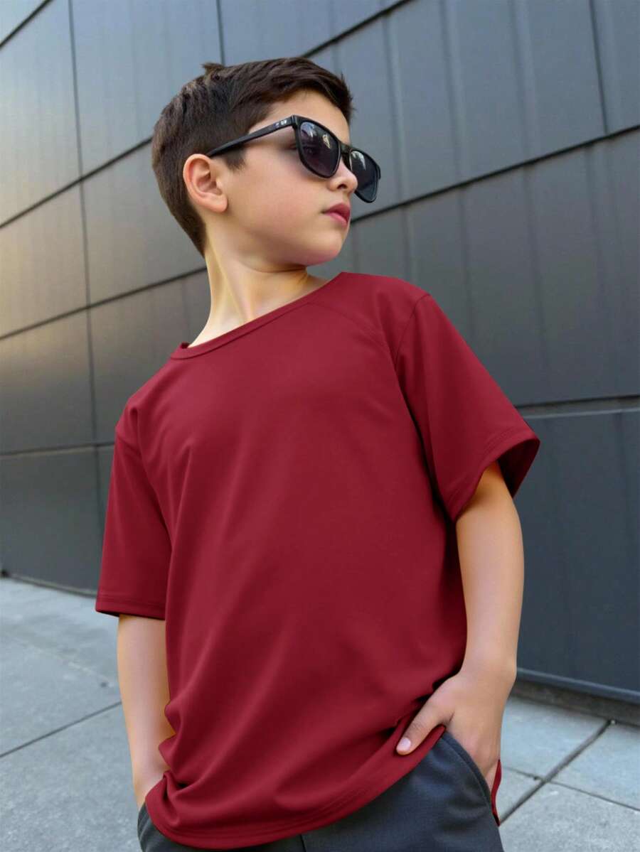 SHEIN T-shirt à manches raglan courtes, col rond, couleur unie, style minimaliste, pour garçon préadolescent - Rouge foncé - Voir 1