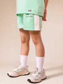 SUMWON Conjunto de Verão Camisa Polo e Shorts Verde Menta para Meninos com Estampa de Logo, Manga Curta, Gola, Conjunto Casual de Duas Peças - Verde - Visão 4