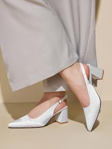 CUCCOO CURVES 女鞋 女士尖头纯白缎面搭扣设计日常百搭时尚宽楦高跟鞋 - 白色 - 查看 5