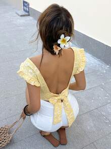 Elyressa Women's Floral Jacquard Square Collar Cap Sleeve Cropped Shirt - Yellow - View 4