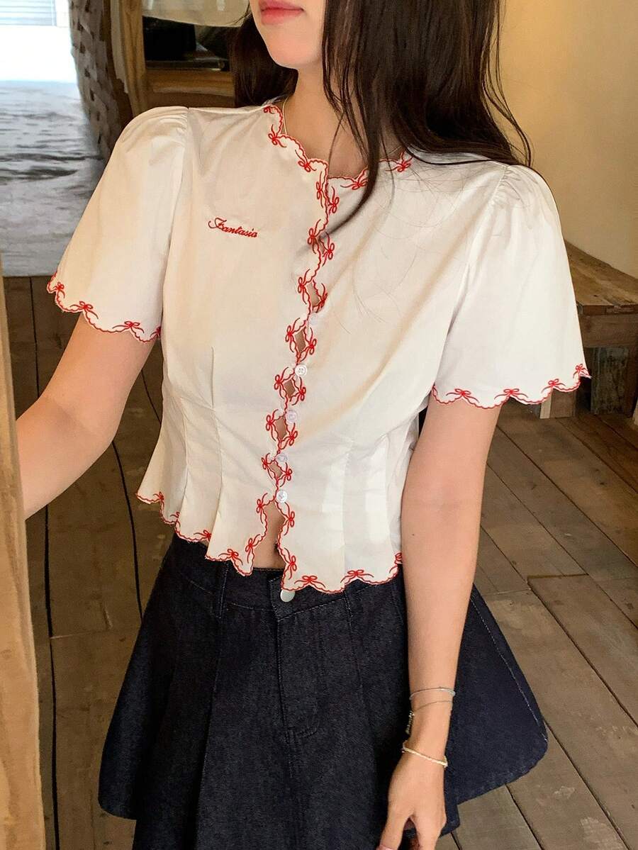 DAZY Áo thun nữ màu trắng bằng cotton, tay ngắn, cổ chữ V, phối nơ và bèo nhún, kiểu dáng crop top, thích hợp cho mùa thu/đông. - trắng - Xem 1