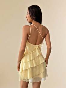 SHEIN PETITE 夏季海滩度假纯色杏色荷叶边迷你连衣裙，适合日常约会、夜间外出、夜店、派对、聚会、鸡尾酒会、泳池派对、返校季服装、校园连衣裙、节日连衣裙、音乐节服装、乡村音乐节服装、演唱会服装、奶油黄、锐舞派对服装、女士夏季连衣裙 - 黃色 - 查看 2