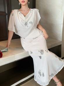 DAZY Women's Elegant Long Dress With Plunging Neckline And Textured Fabric - Apricot - View 3