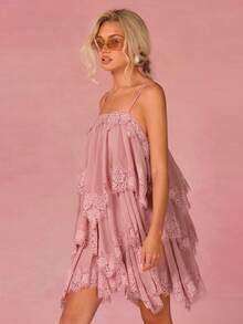 Athîral 女士休闲度假雪纺不对称下摆迷你连衣裙，蕾丝饰边拼接 - 粉色 - 查看 6