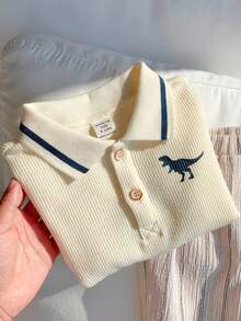 SHEIN Polo de punto suave para bebé niño con cuello polo, manga corta, abotonadura parcial y estampado - Beis - Ver 4