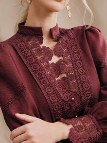 Anewsta 女士春季复古领衬衫，刺绣蕾丝拼接珍珠纽扣袖红色衬衫，适合日常、工作、约会、晚宴等场合 - 鏽棕色 - 查看 1