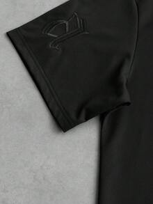 Manfinity Roghcode Men's Black Summer Streetwear City Break Solid Color Embroidered Crew Neck Short Sleeve T-Shirt And Drawstring Shorts 2 Pieces Set Gym Clothes - Black - View 4