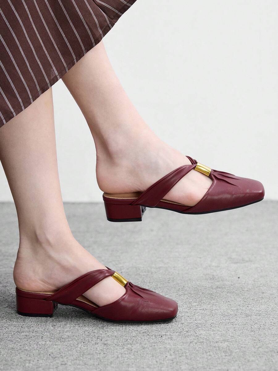 CUCCOO BIZCHIC 折叠包头半拖鞋外套春夏新款时尚优雅高跟凉鞋镂空厚底单踏板懒人鞋 - 酒紅色 - 查看 1