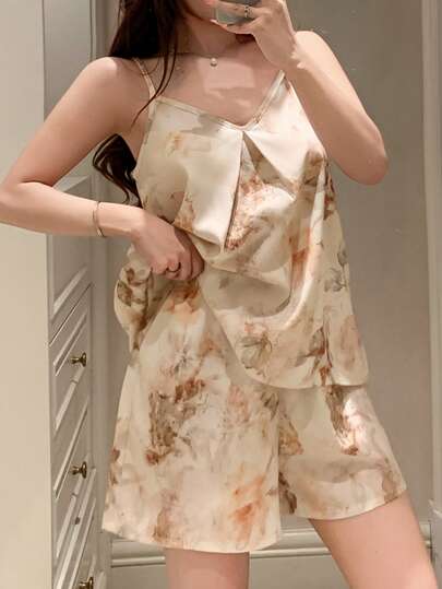 DAZY Bộ đồ ngủ mùa hè dành cho nữ, gồm áo hai dây và quần short, thích hợp cho kỳ nghỉ biển.
