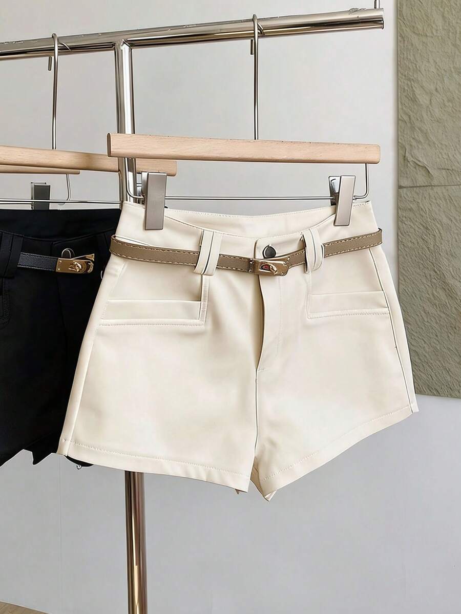 SHEIN Franclia Quần short nữ màu trơn, có túi và cúc, kiểu dáng thường ngày, đa năng, thích hợp cho kỳ nghỉ. - Màu be - Xem 1