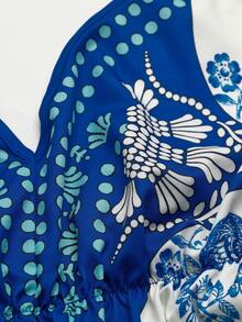 Sweetra Plus Size V-Neck Spaghetti Strap Backless Floral Print Blue & White Contrast Elegant Vintage Casual Cute Beach Maxi Dress For Women - Blue and White - View 4