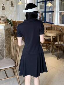 DAZY 女士刺绣半开襟纽扣休闲短袖迷你连衣裙 - 藏蓝色 - 查看 5