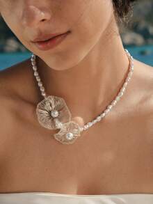 Opalesca Dây chuyền/vòng tay mạ vàng 18k hình hoa móc đặc biệt bất đối xứng đính ngọc trai giả, cao cấp/thanh lịch/sang trọng/đeo hàng ngày/tối giản, ngọc trai/pha lê, dành cho mẹ/phụ nữ/bé gái/người mẹ, mùa hè/bãi biển/lễ hội/tiệc tùng/kỳ nghỉ/du lịch, lễ đính hôn/đám cưới/lời hứa, cô dâu, hình trái tim/hoa, phong cách cổ tích/nàng tiên cá. - trắng - Xem 1