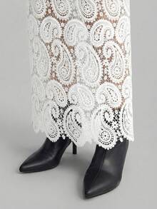 Ontre 2026 Spring/Summer Hollow-Out Lace Fabric Loose Fit Women's Skirt, Elegant For Parties, Sophisticated Urban Casual Business Commute Fashion, High-Quality Airport, Versatile Layering Piece Long Lace Skirt Lace Maxi Skirt Lace Skirts For Women Crochet Skirt White Lace Skirt - White - View 6