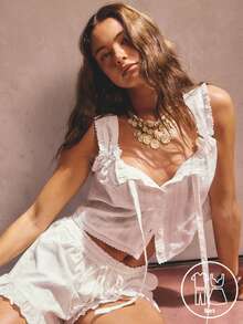 Aralina 纹理短款无袖上衣套装 - 白色 - 查看 3