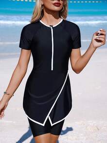 Swim Mulvari 女士优雅休闲春夏海滩度假派对两件套比基尼，黑色V领露脐上衣配前拉链长裤，饰有白色滚边。 - 黑與白 - 查看 1