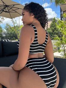 Alexandranx Ladies' Striped Circular Link Sexy Bikini Set For Summer Beach, 2pcs - Black and White - View 2