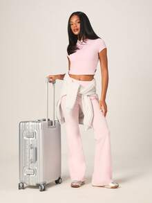 Missguided x Playboy Camiseta ajustada para bebé en color rosa, con gráfico de manga corta y cuello redondo, estilo retro Y2K con logo de conejo, mezcla de algodón - Rosa - Ver 3