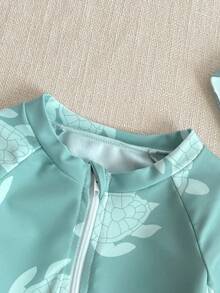 PrepCrw 1pc Boys' Elegant Urban Casual Green Sea Turtle Print Long Sleeve Fitted Swimsuit With Free Swim Cap, Suitable For Beach, Pool, Vacation, Holidays, Spring And Summer - Green - View 4