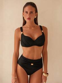 Swim Chiccia Conjunto de bikini de triángulo con tirantes gruesos y ajustables en la espalda, en unicolor, con decoración dorada para mujer - Negro - Ver 3