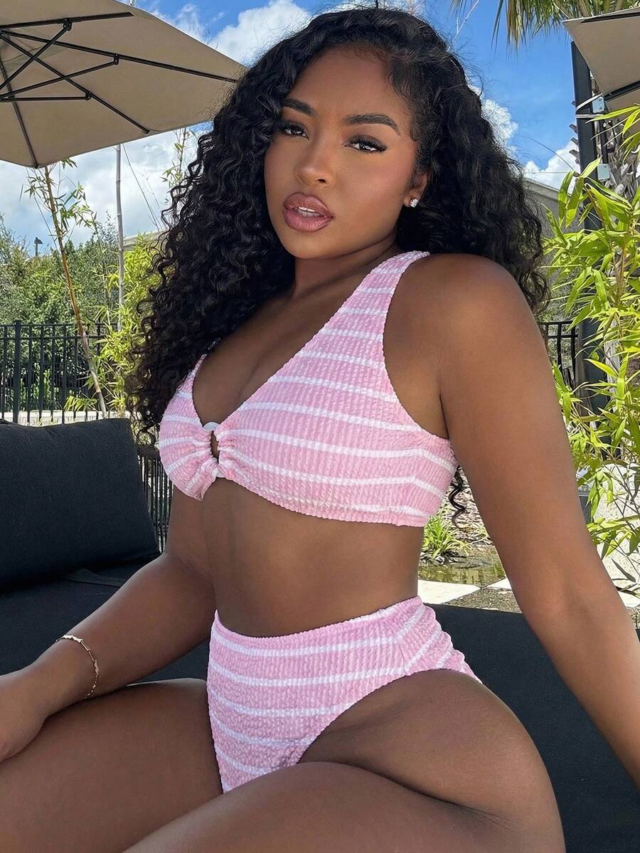 Alexandranx Women's Summer Beach Vacation Colorblock Striped Print Ruched Bandeau Bikini Set - Pink - View 1