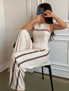 Dream Adore Bộ đồ ngủ nữ gồm áo không tay và quần kẻ sọc. - Màu be - Xem 4