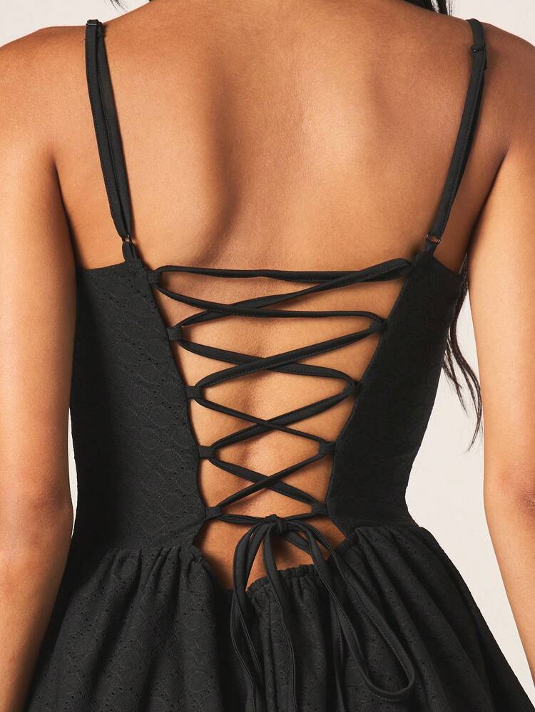 MISSGUIDED Women's Black Broderie Anglaise Lace Up Back Sweetheart Neckline Tiered Ruffle Hem Mini Dress Summer Date Night Party Wear
