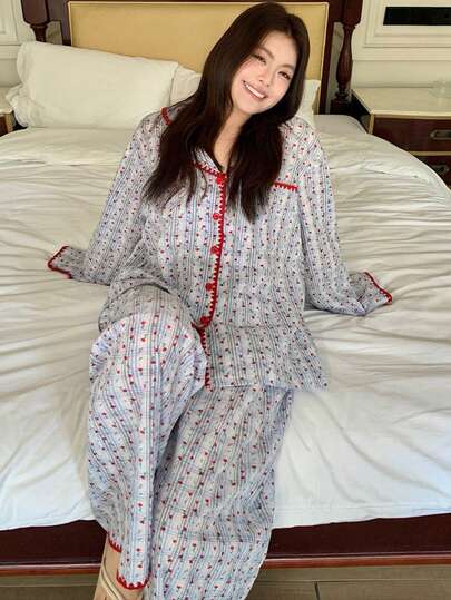 Dazy Plus Cute Plaid & Floral All-Over Print Contrast Embroidery Trim Loose Plus Size Women Spring/Summer Pajama Set