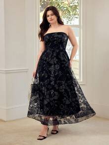 MOTF PREMIUM PLUS ELEGANT ROMANTIC SEQUIN FLORAL EMBROIDERY STRAPLESS DRESS - Black - View 1