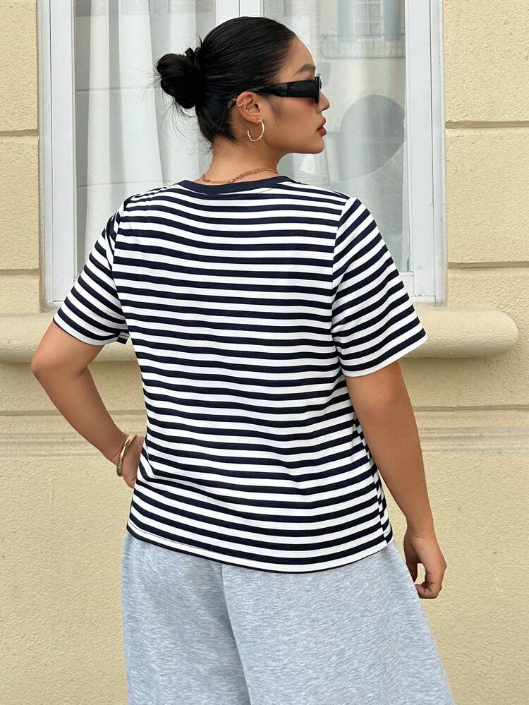 Dazy Plus Plus Size Women Summer Casual Daily Commute Unicorn & Colorblock Stripe Print Short Sleeve T-Shirt