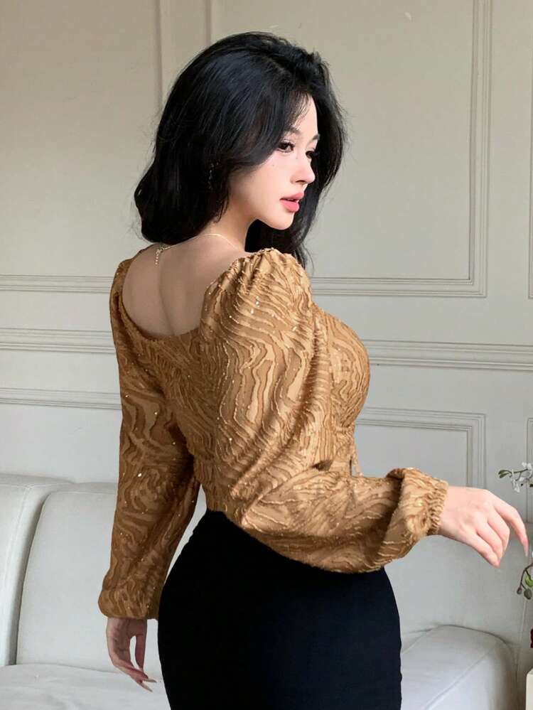 Women's Elegant Floral Textured Pleated Tie Shirt, Spring