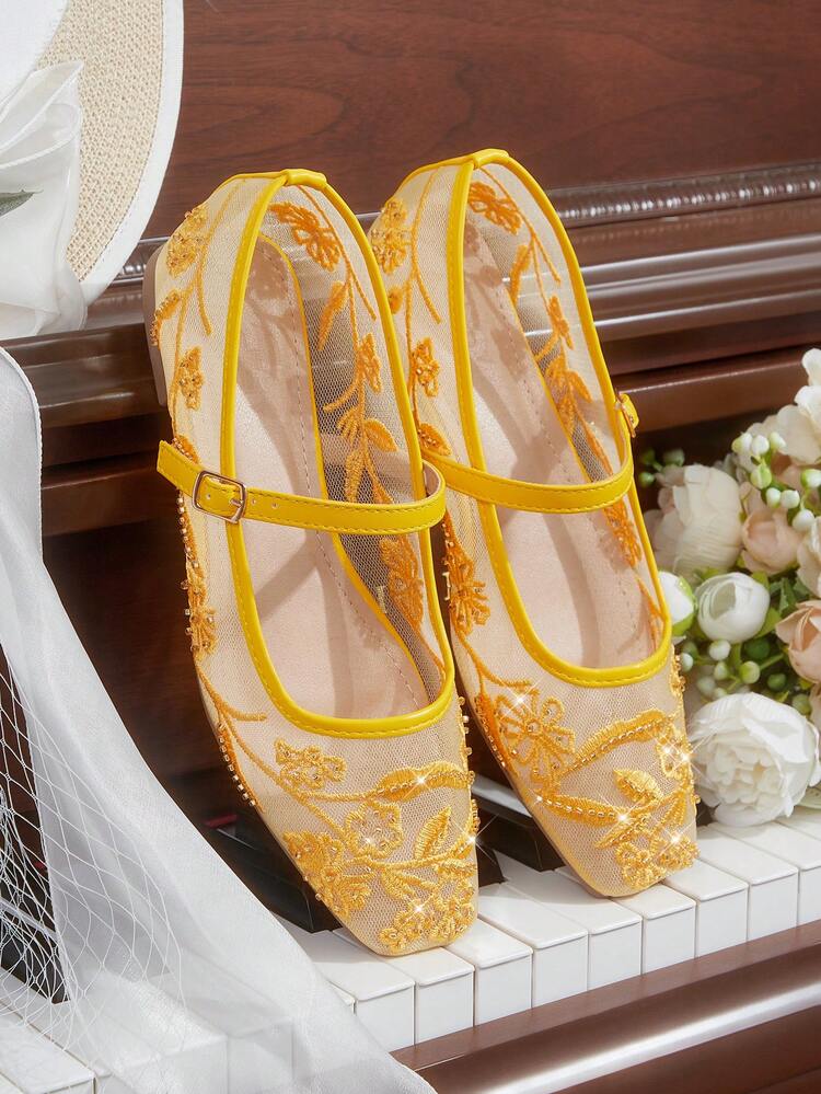 CUCCOO HITCHD Women's Elegant Commuter Floral Embroidered Mesh Flats Elegant Shoes Wedding Shoes