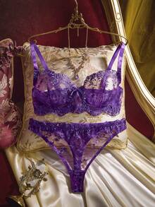 PinupPomp Plus Size Women's Purple Embroidered Underwire Bowknot Sexy Lingerie Set - Purple - View 1