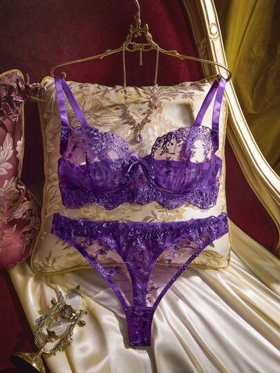 PinupPomp Plus Size Women's Purple Embroidered Underwire Bowknot Sexy Lingerie Set
