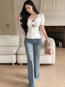 Feyla 女士蕾丝边领蝴蝶结装饰荷叶袖性感可爱百搭T恤 - 白色 - 查看 4