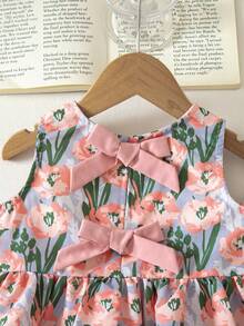 SHEIN LMoss Kids 女婴碎花印花无袖衬衫，饰有蝴蝶结，搭配松紧腰裤，两件套休闲套装 - 紫色 - 查看 2