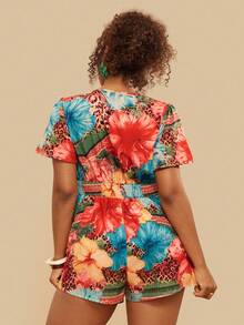 Travachic Plus Size Women Casual Vacation Beach Waist Pleated Tropical Floral Print Romper Shorts Women's Summer Co Ord Women's Summer 2 Pieces Sets Women's Summer Outfits Women's Floral Two Pieces Women's Beach Outfits - Multicolor - View 2