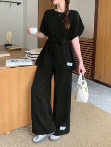 SHEIN 儿童青少年女孩梭织纹理宽松落肩系带字母印花衬衫和阔腿裤两件套，适合春夏、春季郊游、休闲外出、街头穿搭、度假、返校、节日、家庭户外春季野餐、日常穿着。女士夏季服装 女士夏季套装 - 黑色 - 查看 10