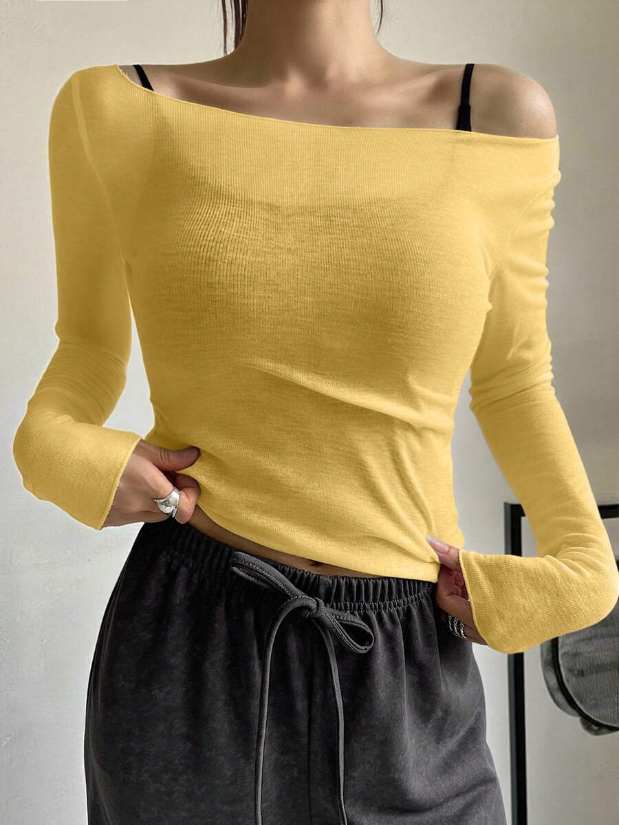 DAZY Women's Autumn New Off-Shoulder Fitted T-Shirt - Yellow - View 1
